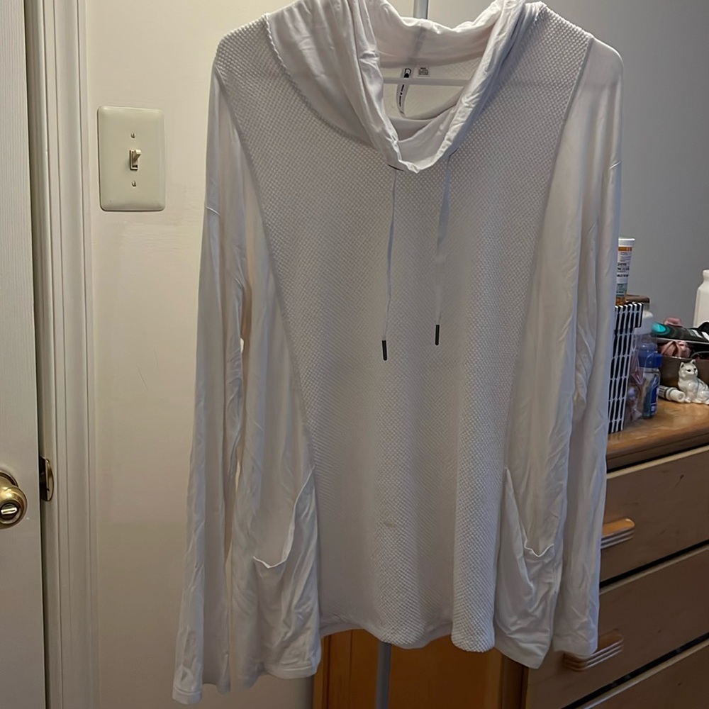 Cable & Gauge White pullover